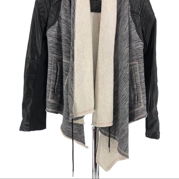 Blank NYC Drape Knit Shawl Collar Faux Leather Sleeve Moto Jacket Size Medium - Picture 5 of 12